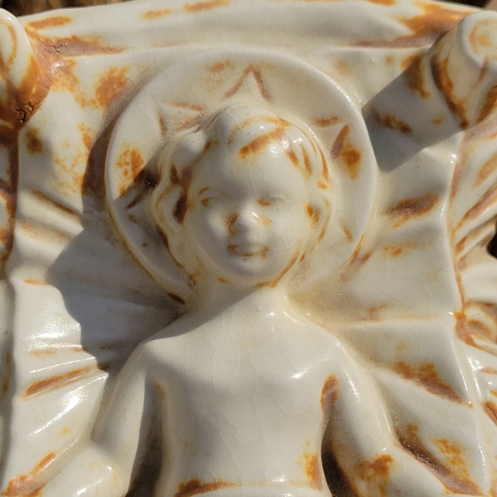 Vintage Ceramic Baby Jesus in ~ Hobbyist 1985 ~ Christmas ~ Religious ~ Sweet! - Picture 3 of 15